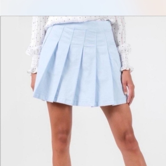 American Eagle Outfitters Light Blue Pleated Mini Skirt - Picture 2 of 12